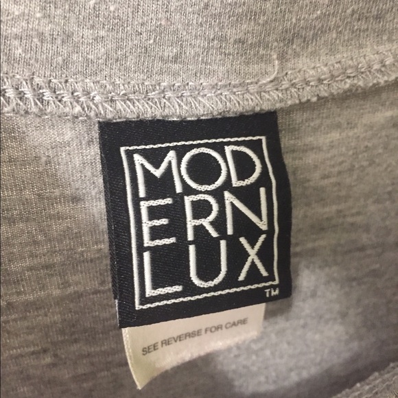 cute grey graphic tee-shirt - Picture 4 of 7